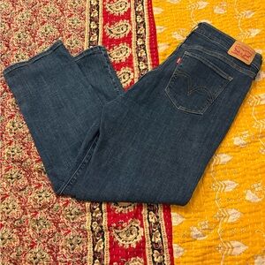 Levi's Women's Dark Blue Classic Straight Denim Jeans